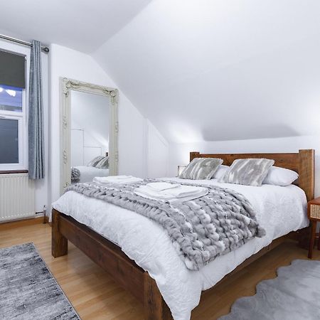 Cosy Flat In London Apartment Ealing Exterior photo